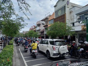 Libur Panjang, Wisatawan Padati Kawasan Malioboro