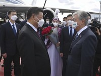 Pecah Telor! Potret Xi Jinping Perdana Tinggalkan China