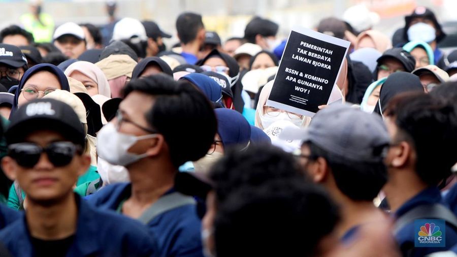 Mahasiswa Demo BBM (CNBC Indonesia/Andrean Kristianto)