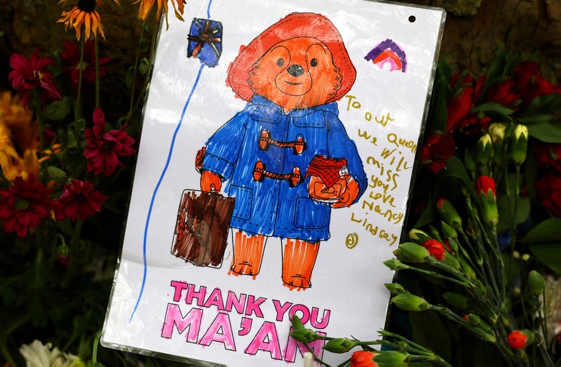 BRITAIN-ROYALS/QUEEN A combination of pictures shows handwritten and drawn tribute messages in respect for Britain's Queen Elizabeth, following her death, at Green Park in London, Britain September 15, 2022. REUTERS/Kai Pfaffenbach
