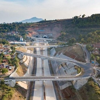 Kementerian PUPR Targetkan 283,15 Km Ruas Jalan Tol Baru