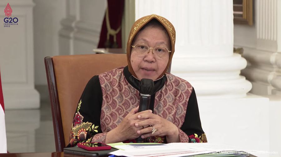 Menteri Sosial Tri Rismaharini. (Tangkapan Layar Youtube)