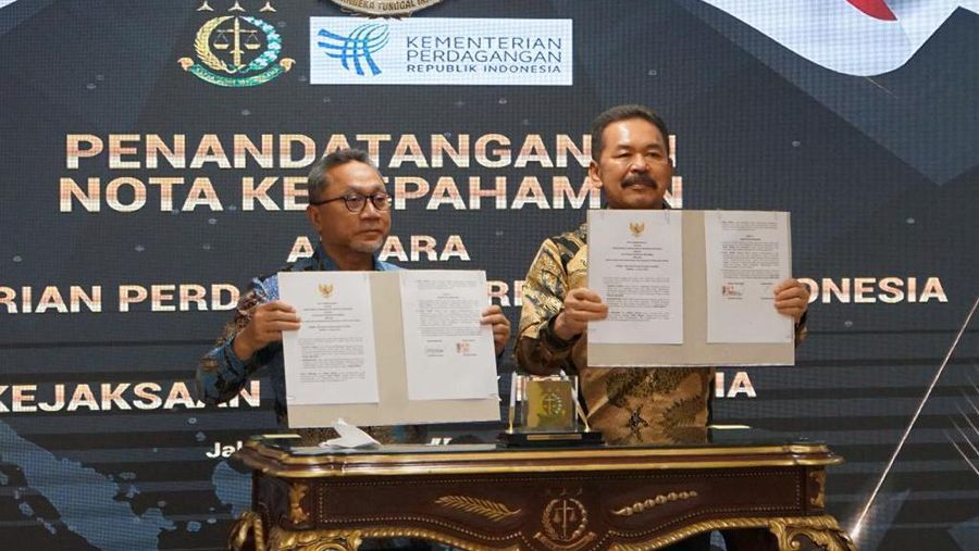 Mendag Zulkifli Hasan dan Jaksa Agung RI menandatangani Nota Kesepahaman Kerja Sama Koordinasi Pelaksanaan Tugas dan Fungsi, Jumat (16/9/2022).