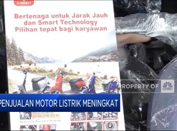 Penjualan Motor Listrik Meningkat, Efek BBM Naik?