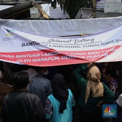 Pendaftaran BLT BBM 2022, Anda Bisa Ajukan Sendiri Lewat HP