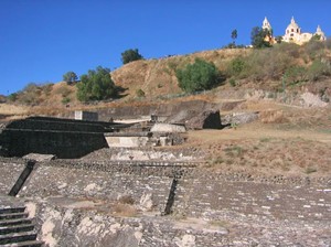 Gunung Buatan Manusia Itu Bernama Piramida Cholula