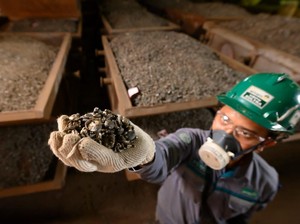 Anak Usaha Pertamina Siap Pasok Bahan Baku Baterai di RI