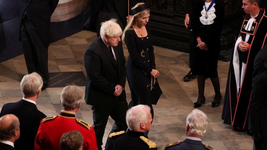 Rangkaian prosesi upacara pemakaman kenegaraan Ratu Elizabeth II pada Senin (19/9) telah dimulai.  Getty Images/Chip Somodevilla)