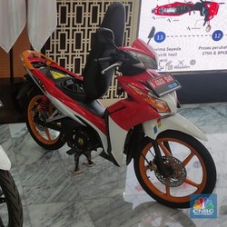 Menteri ESDM Sebut Idealnya Subsidi Motor Listrik Rp 9 Juta!