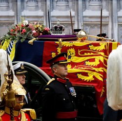 Tak Cuma Ratu Elizabeth, Peti Lady Diana Juga Berlapis Timah