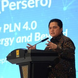Holding PLN Jalan, Erick: Waktu Tepat Sektor Listrik Berubah!