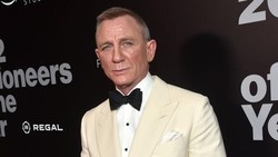 Queer Jadi Jalan Daniel Craig Menuju Oscar Lewat Cinta Sesama Jenis