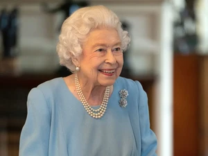 Ratu Elizabeth II Disebut Marah karena Harry-Meghan Markle Pakai Nama Lilibet