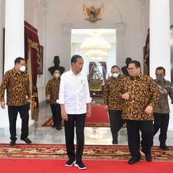 Jokowi Naikkan Tukin Bawaslu Jelang Pemilu, Ini Alasannya!
