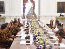 Simak! Ini Sederet Curhat Bos Bawaslu RI Saat Temui Jokowi