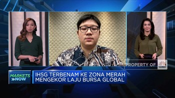 Mengekor Bursa Global, IHSG Akhir Pekan Dibuka di Zona Merah