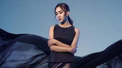 Reaksi Raissa Ramadhani Nyanyikan Soundtrack Film Laura
