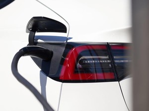 Kenapa Belum Banyak Dealer yang Jual Mobil Listrik Bekas?