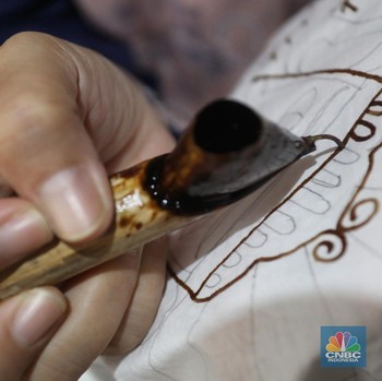 Mengintip Nasib Pengrajin Batik Saat Harga BBM Melangit