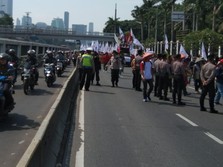 Ribuan Massa Demo Harga BBM di DPR, Hindari Daerah Ini