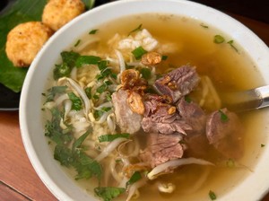 3 Resep Soto Daging Sapi Kuah Bening Gurih dan Segar