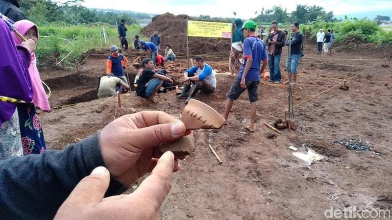 Situs di sekitar tol Pandaan-Malang. (Foto: detikjatim/Muhammad Aminudin)