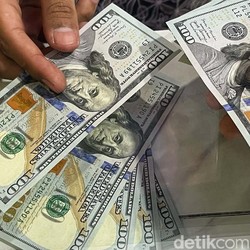 Negara Asia Sibuk Buang Dolar, LPS Ungkap Fakta Baru