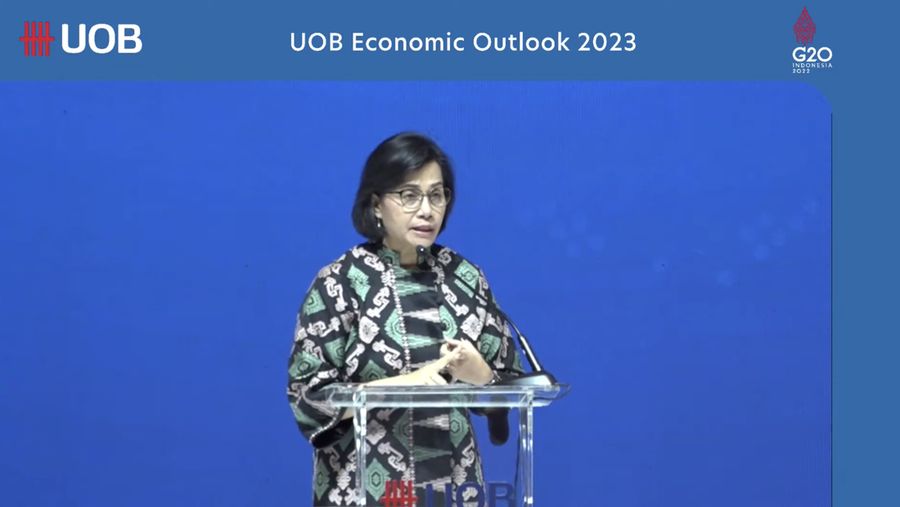 Menteri Keuangan Sri Mulyani dalam acara UOB Economic Outlook 2023 (Tangkapan layar youtube UOB Indonesia)