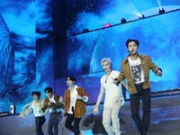 Aksi Panggung NCT Dream di Konser Korean Wave 2022