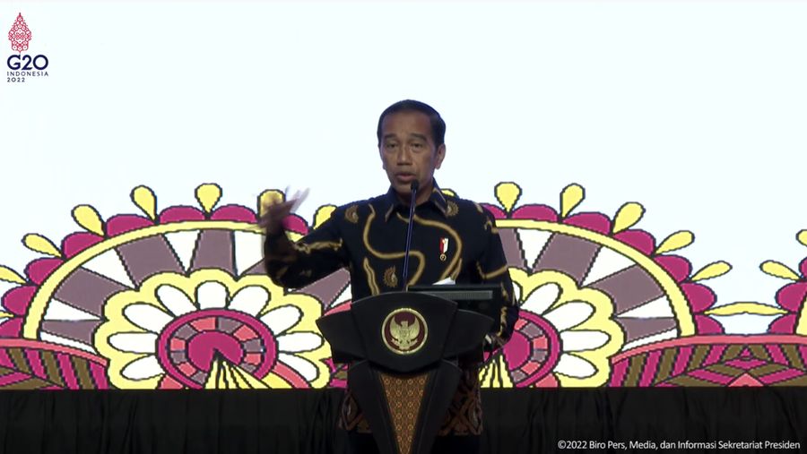 Sambutan Presiden Joko Widodo Saat Pengarahan kepada seluruh Menteri/Kepala Lembaga, Kepala Daerah, Pangdam dan Kapolda. (Tangkapan layar Youtube Sekretariat Presiden)