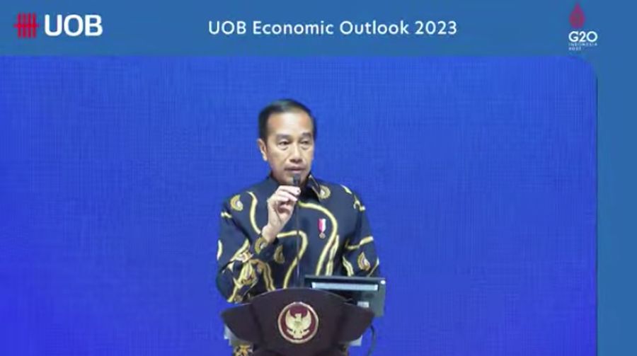 Sambutan Presiden Joko Widodon dalam Acara United Overseas Bank (UOB) Economic Outlook 2023 (Tangkapan Layar Youtube Sekretariat Presiden)