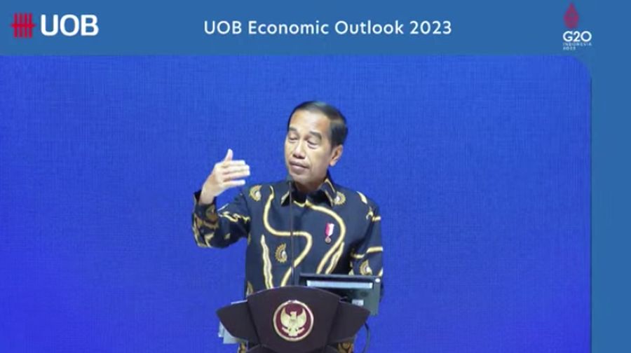 Sambutan Presiden Joko Widodon dalam Acara United Overseas Bank (UOB) Economic Outlook 2023 (Tangkapan Layar Youtube Sekretariat Presiden)