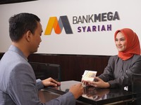 Genjot Tabungan Haji, Bank Mega Syariah Berangkatkan 330 Jamaah Umrah