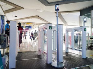 Viral Penumpang Protes soal Scan Wajah di Stasiun Bandung, KAI Buka Suara