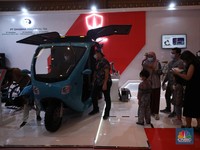Penampakan GESITS Hingga Wuling EV Mejeng di IEMS 2022