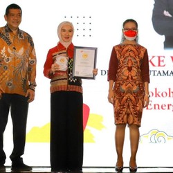 Bos Pertamina Dinobatkan Jadi Tokoh Ketahanan Energi Nasional