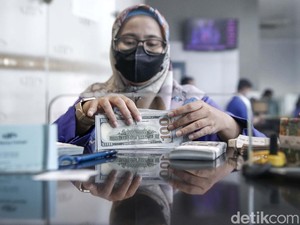 Rabu Pagi Dolar AS Menguat 24 Poin di Rp 15.789