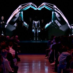Ngeri! Perusahaan Ini Mulai Latih Robot Manusia Jadi Kurir Barang