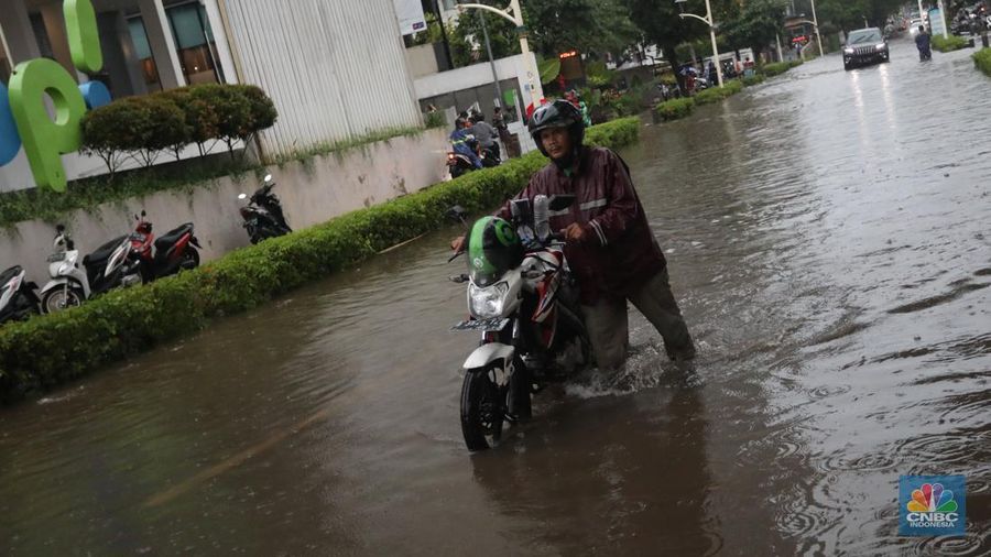 Banjir Kemang. (CNBC Indonesia/Andrean Kristianto)