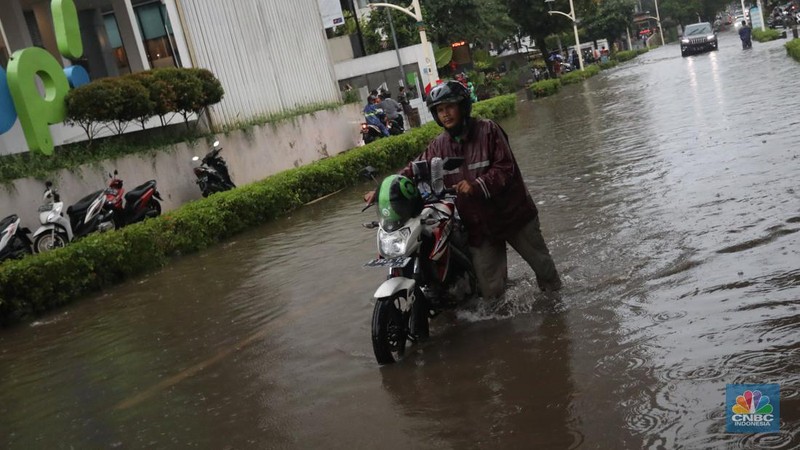 Banjir Kemang. (CNBC Indonesia/Andrean Kristianto)