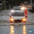 Jakarta Diguyur Hujan, Kawasan Elite Jaksel Kemang Banjir