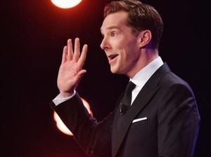 Benedict Cumberbatch Viral Adu Mulut dengan Pesepada di London