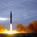 Asia Tegang! Kim Jong Un Tembak Rudal Korut 'Membabi-buta'