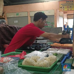 Hadoh! BBM Effect Ngeri, Pedagang di Pasar Menangis
