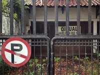 Nasib 'Ngenes' Orang Tajir Serpong & Jaksel, Rumah Diobral!