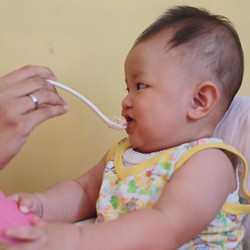 Ayah-Bunda, Begini Lho Cara Mudah Merawat Bayi yang Sakit