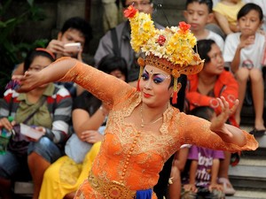 Jadwal PKB Hari Ini Rabu 19 Juni 2024, Ada Parade Joged Bumbung Tradisi