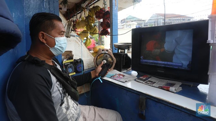 Jabodetabek akan melaksanakan program Analog Switch Off (ASO) pada 2 November 2022 mendatang. Jadwal ini mundur dari yang seharusnya dilakukan besok 5 Oktober 2022. (CNBC Indonesia/Andrean Kristianto) Jabodetabek akan melaksanakan program Analog Switch Off (ASO) pada 2 November 2022 mendatang. Jadwal ini mundur dari yang seharusnya dilakukan besok 5 Oktober 2022. (CNBC Indonesia/Andrean Kristianto)