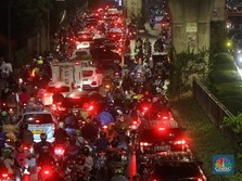 Warning BMKG: Malam Tahun Baru Hujan Ekstrem, Harap Waspada!