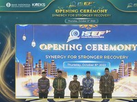 Wapres Resmikan MPIHI & Aplikasi Satu Wakaf Indonesia